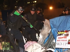 LAPD eviction
                                                    of OccupyLA